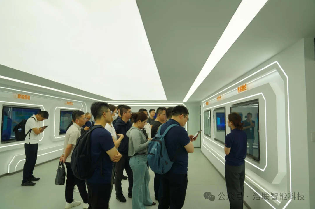 智建未来·生态联盟|2026年智能建造生态联盟游学会议成功举办新闻配图